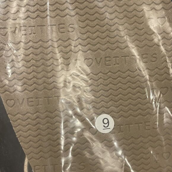 New Women Flat Slide Sandals Size 9 Gold Color Summer shoes Veittes - Picture 10 of 10